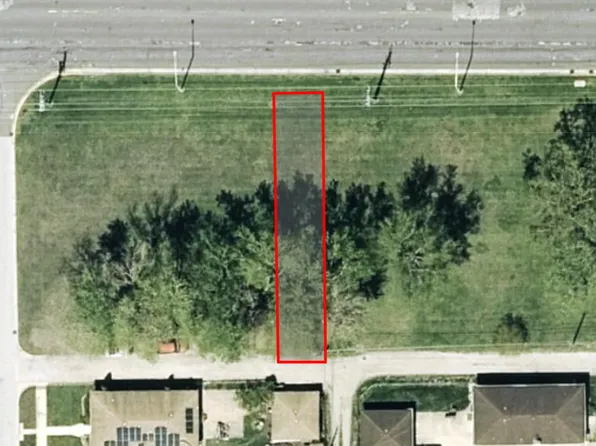 806 State St, Calumet City, IL 60409