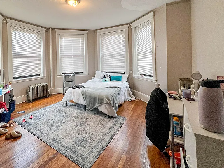 1068 Commonwealth Ave #31 — Photo 9