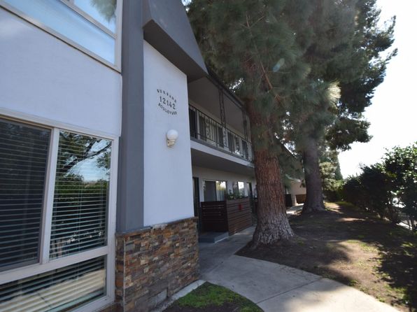 12142 Burbank Blvd APT 1