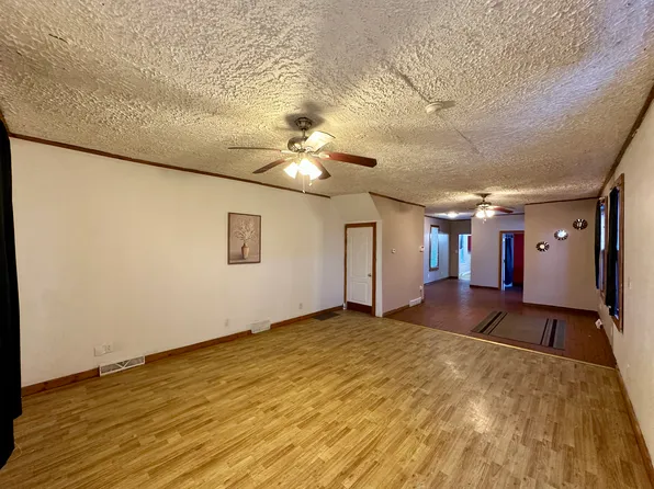 1708 Moravia St, New Castle, PA 16101