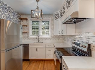 326 S Hanley Rd #PENTHOUSE, Saint Louis, MO 63105