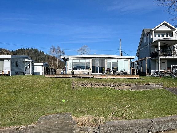 3rd image of 35180 Sward Rd