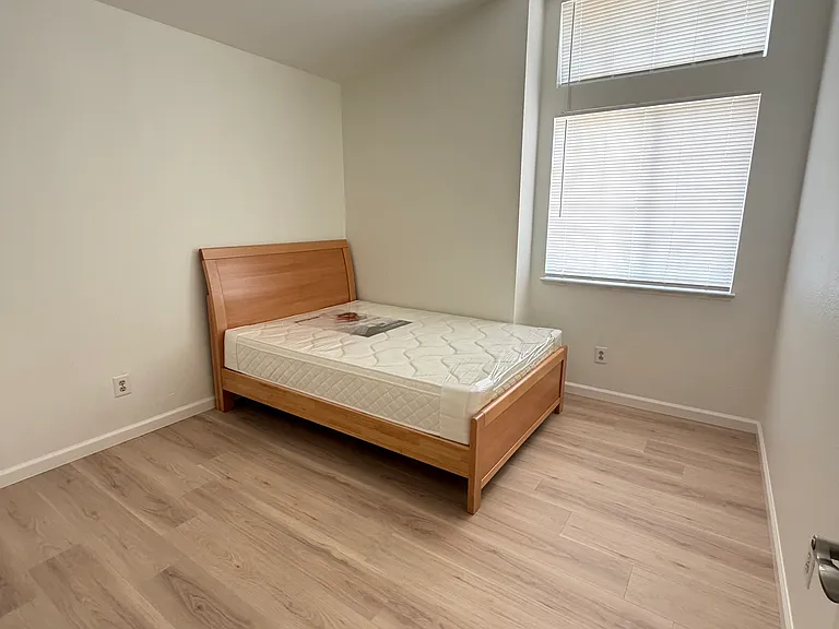 8687 Bluefield Way — Photo 11