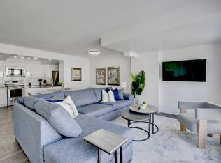 910 Beach Ave #403, Vancouver, BC