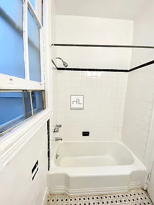 Rented by Highline Residential | media 13
