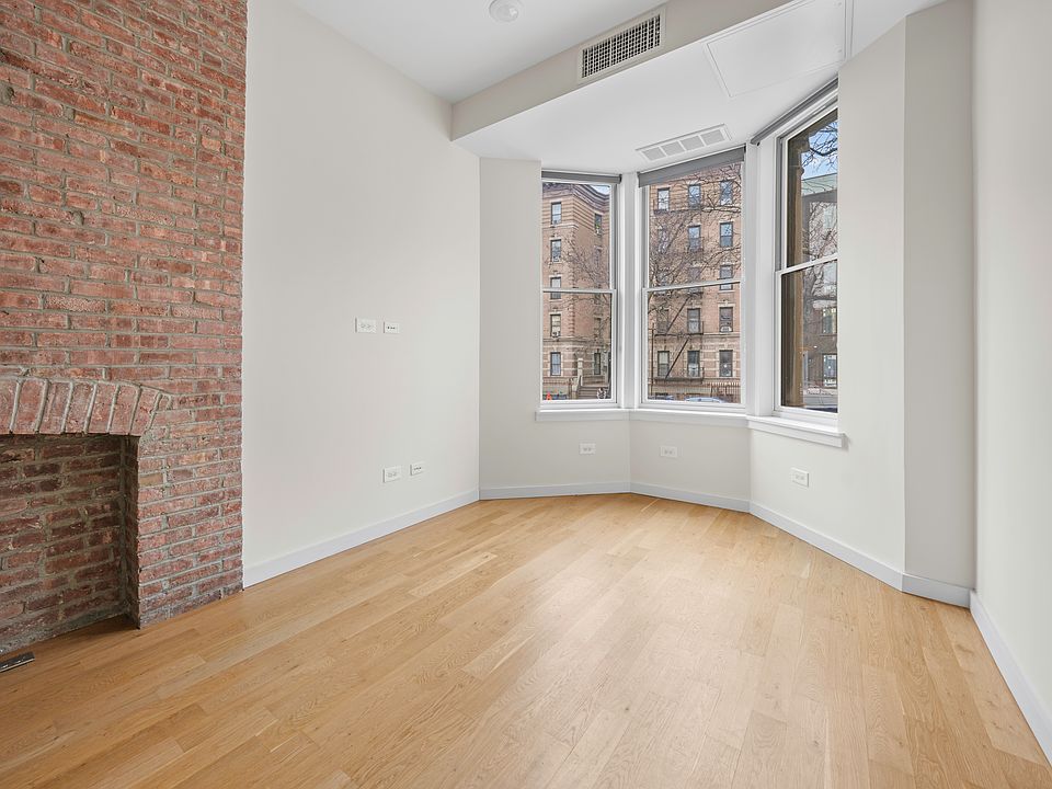 1st image of 950 Saint Nicholas Ave #1