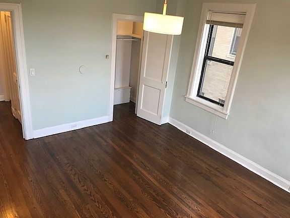 5th image of 2600 Kennedy Blvd APT 8D