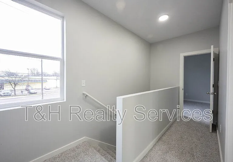 2810 E Michigan St #A — Photo 16