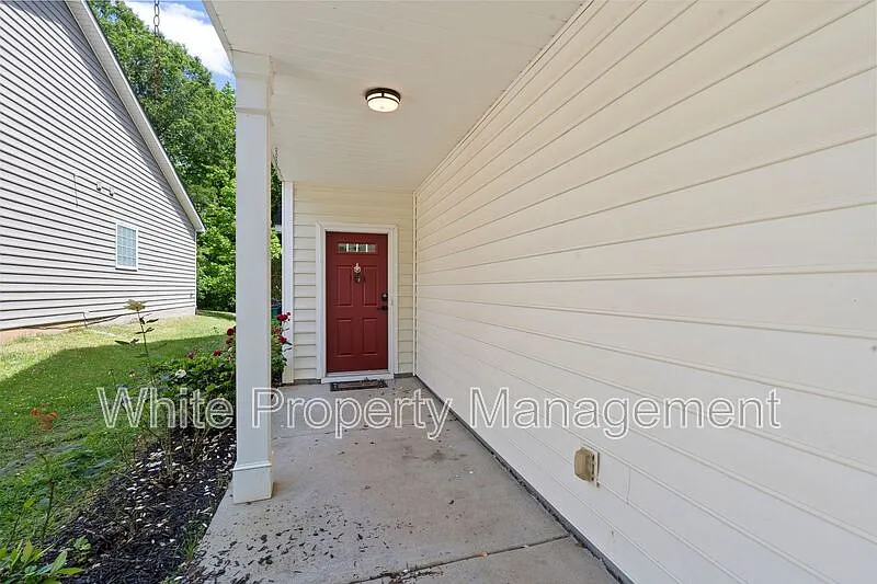 Building Photo - 1141 Hammond Dr
