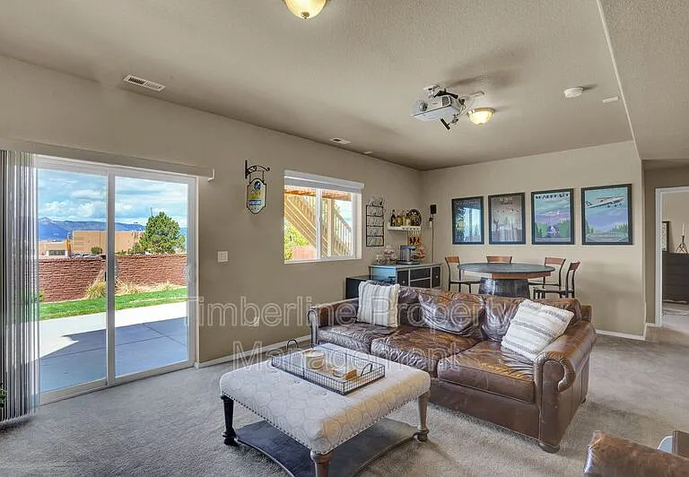 10744 Echo Canyon Dr — Photo 33