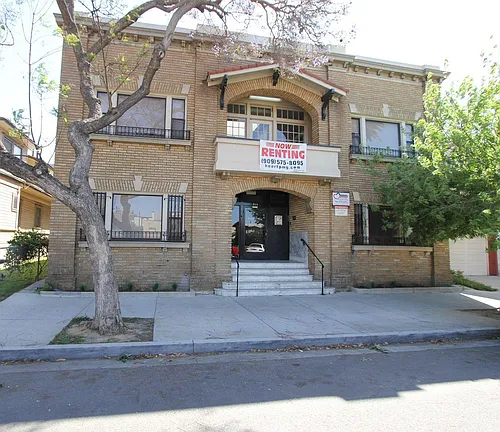 444 Chestnut Ave #20 Photo 1