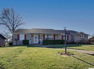 2310 N Wilmar Dr, Quincy, IL 62301