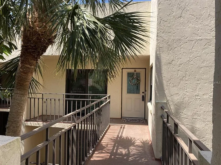 6430 Sun Eagle Ln #203 — Photo 4