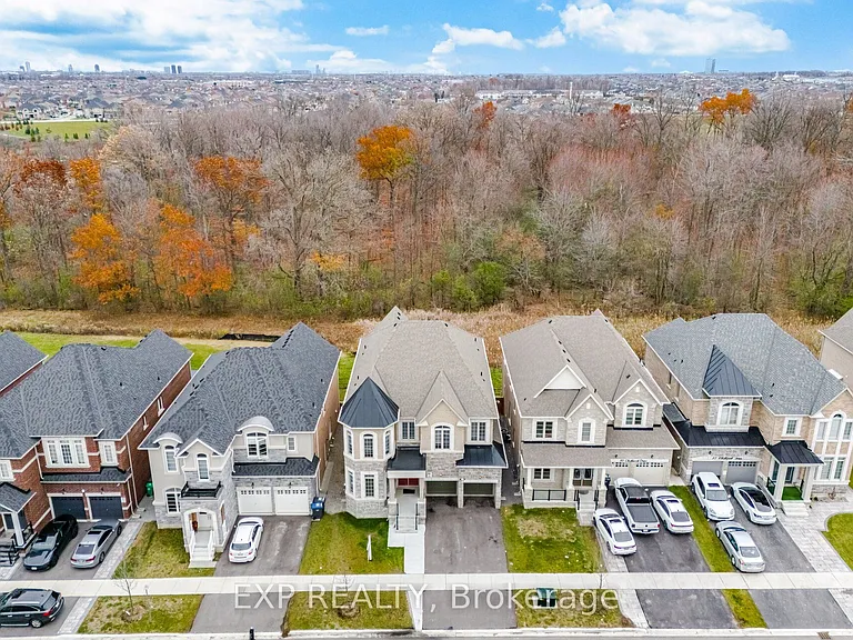 91 Clockwork Dr #BASEMENT — Photo 3