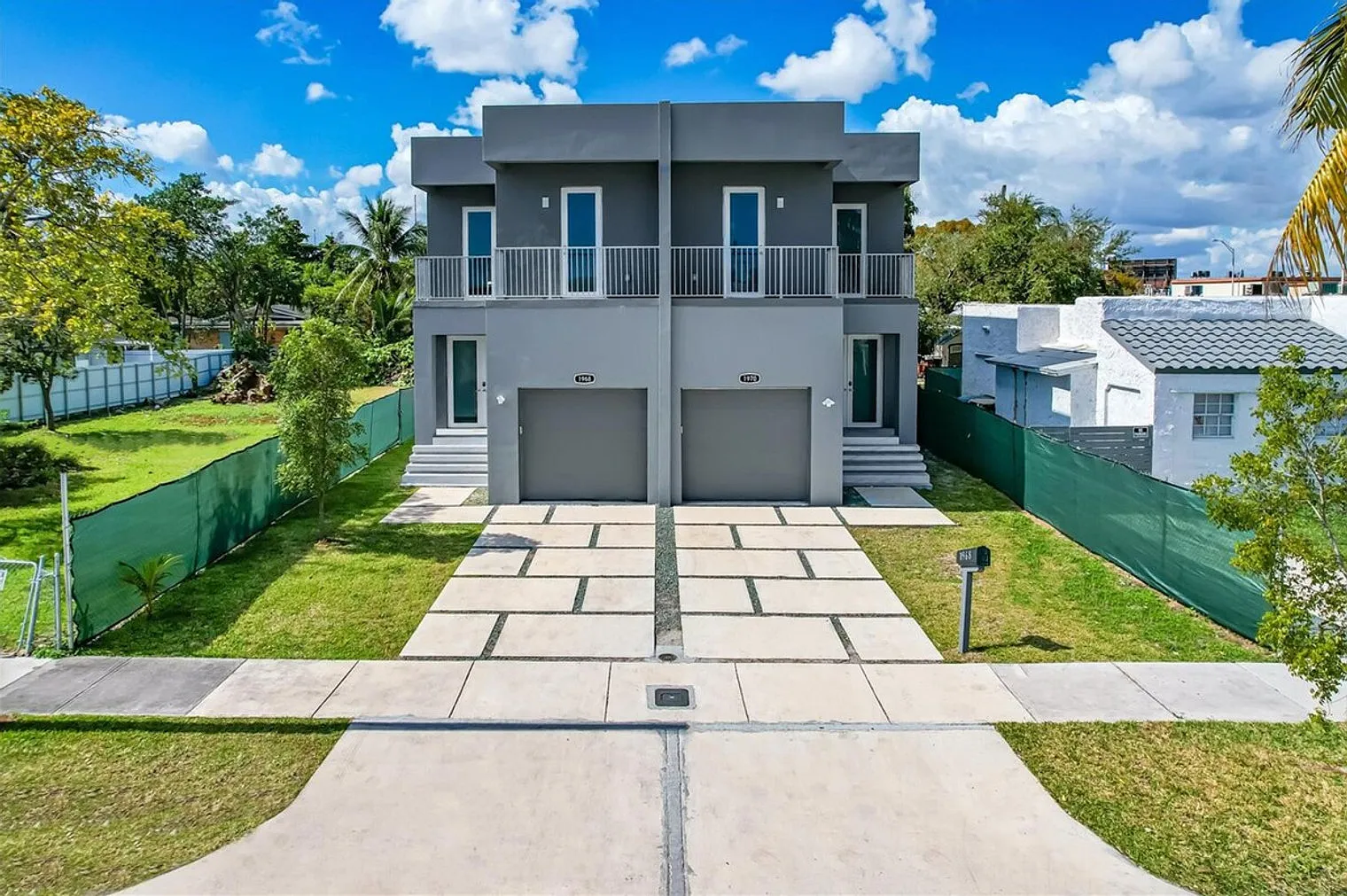 4 bed, 2.0 bath, 2389 sqft, $6,977 — Photo 3