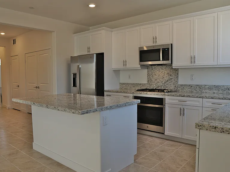 41515 Stanford Rd — Photo 5