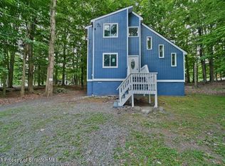 978 Goose Pond Rd, Lake Ariel, PA 18436