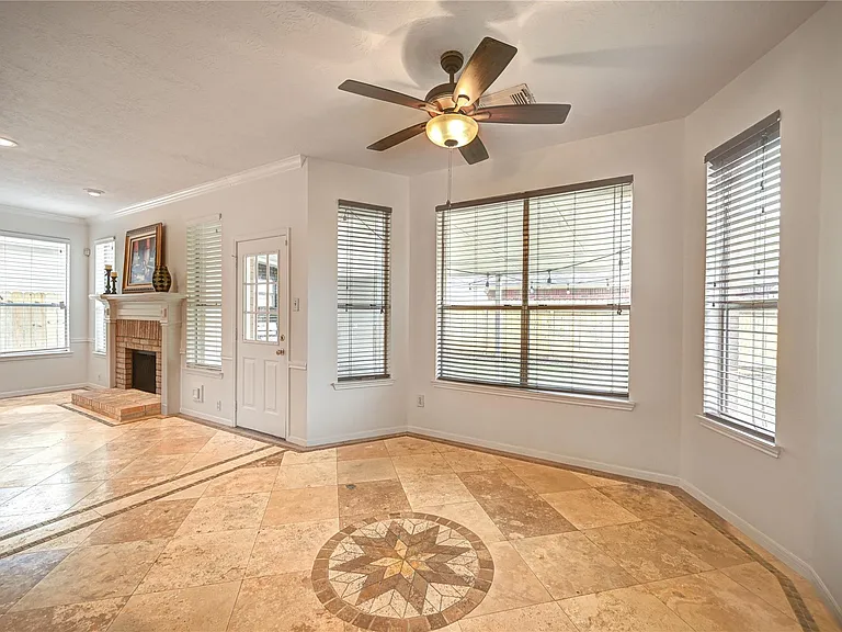 11906 Dinosaur Valley Dr — Photo 12