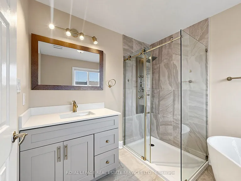 5837 Rainberry Dr — Photo 22