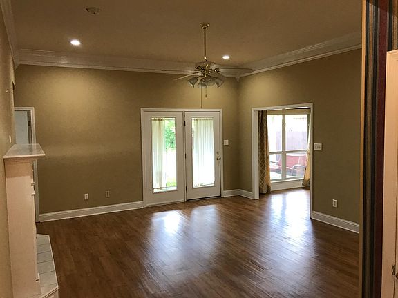 3rd image of 9121 Coral Bells Ct