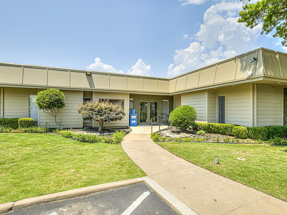 Exterior of Leasing Office