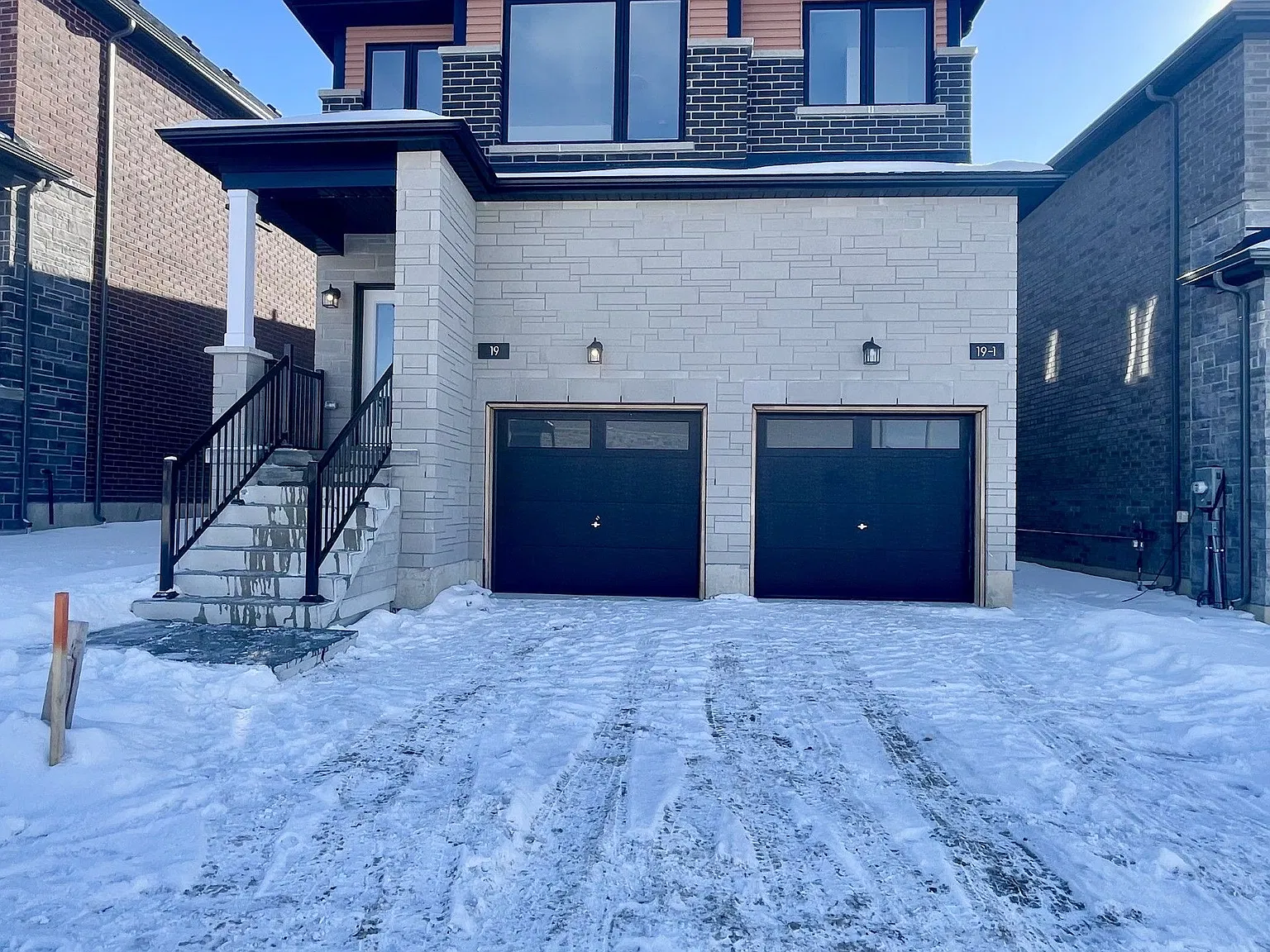 4 bed, $2,850 — Photo 2