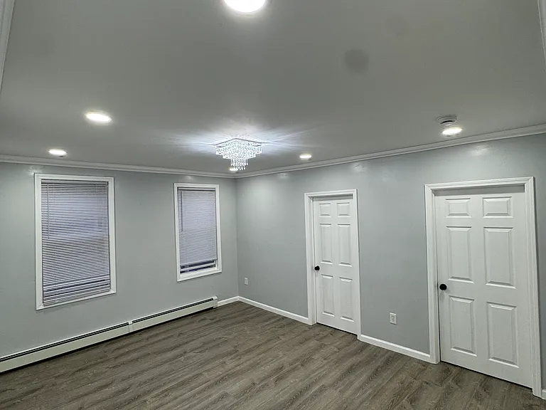 300 E Price St #2 — Photo 10