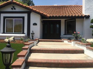 467 Independence Dr, Claremont, CA 91711