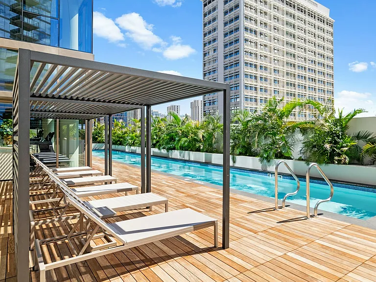 1388 Kapiolani Blvd — Photo 1