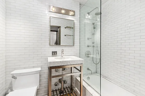 Rented by Compass | media 20