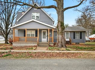 217 S 2nd St, Caseyville, IL 62232