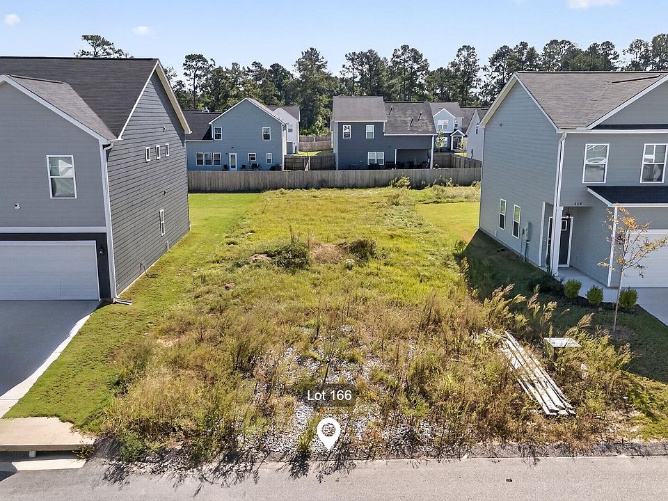 2nd image of 166 Narrow Bridge Ct