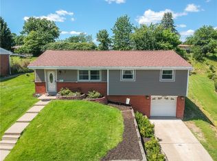 409 Shoreham Dr, Allison Park, PA 15101