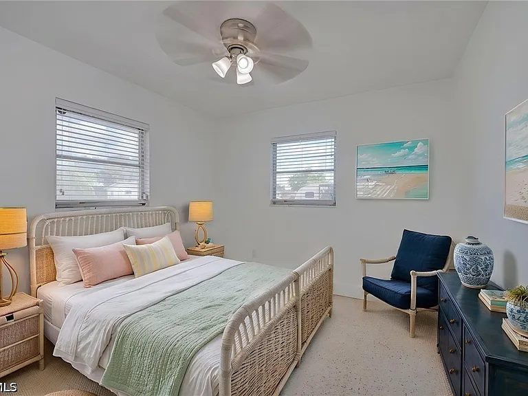 220 Punta Alta Ct — Photo 23