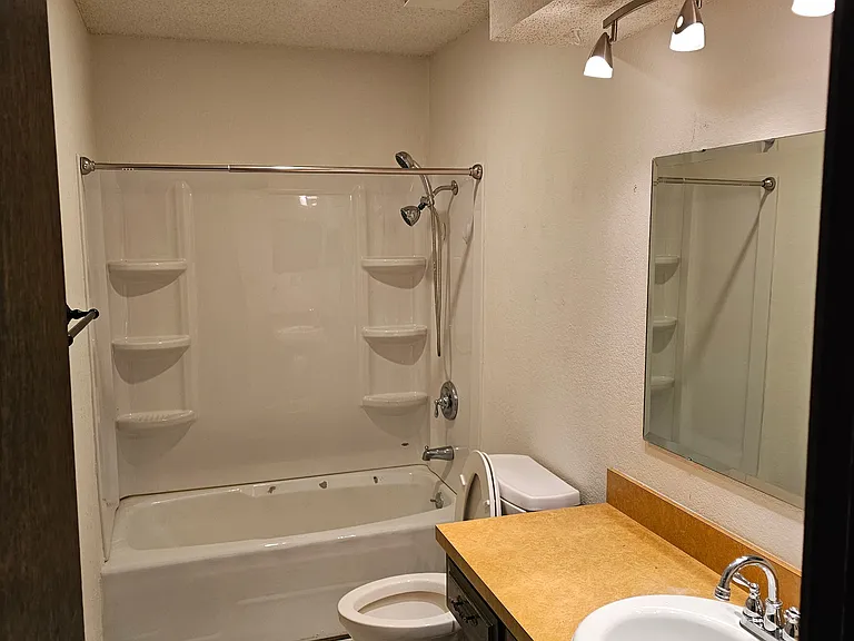 17291 Wonder Bay #4 — Photo 5