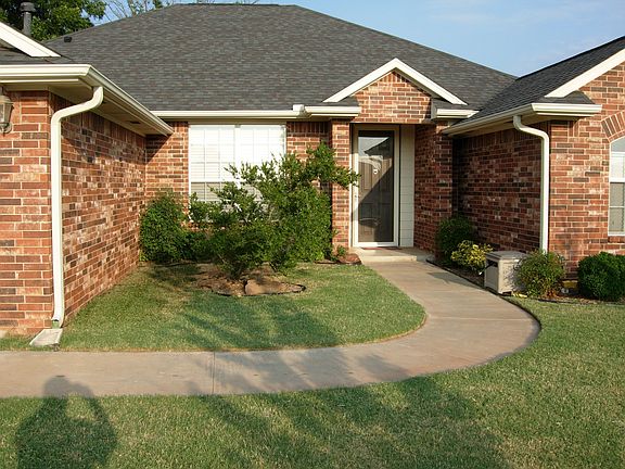 3rd image of 2120 S 22nd Ct