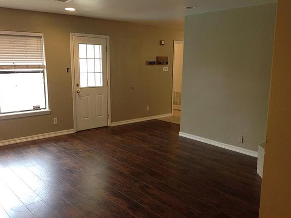 3rd image of 8003 Braes Meadow Dr