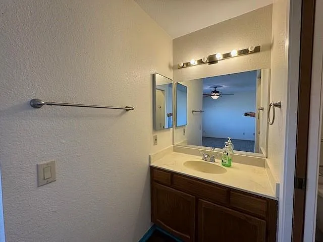 454 Riverfront Dr #212 — Photo 22