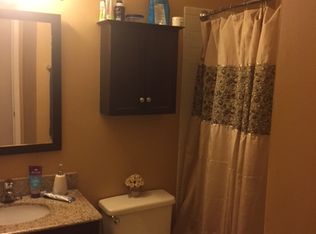 4 Wildwood Rd, Elk Grove Village, IL 60007