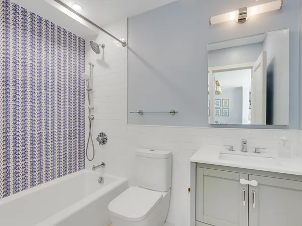 205 East 22nd Street image 14 of 14