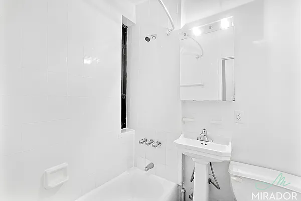 Rented by Mirador Real Estate | media 7