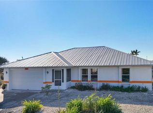 3891 Galt Island Ave, Saint James City, FL 33956