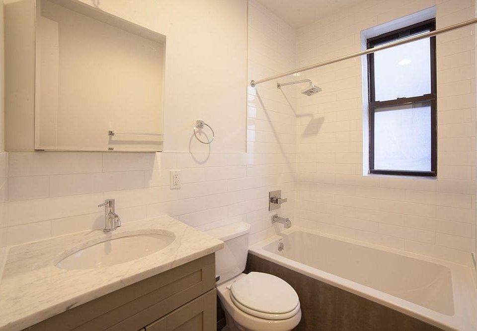 1st image of 1486 Bedford Ave
