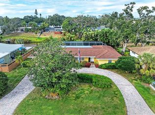 3310 Mineola Dr, Sarasota, FL 34239