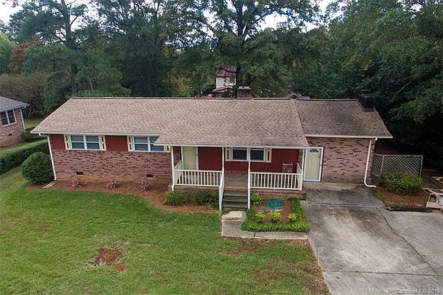 1st image of 306 N Herlong Ave