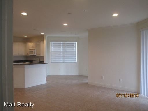 5th image of 4529 Dalmahoy Ct APT 401