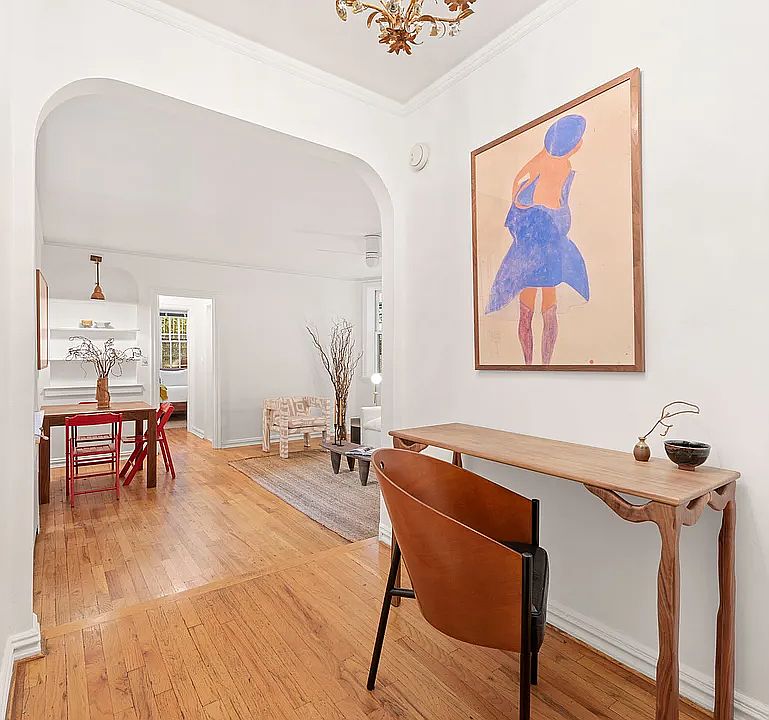 1st image of 2 Grove St APT 1A