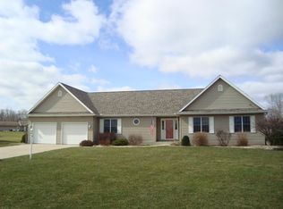 4954 N Meadow Ct, La Porte, IN 46350