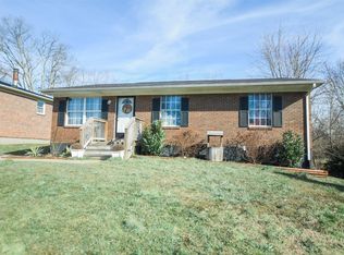226 Vaught Rd, Winchester, KY 40391