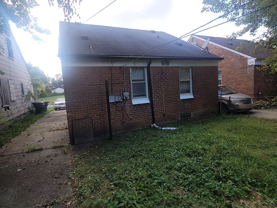 1st image of 9588 Woodmont Ave